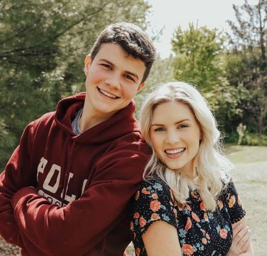 Travis Clark - Katie Bates - Instagram