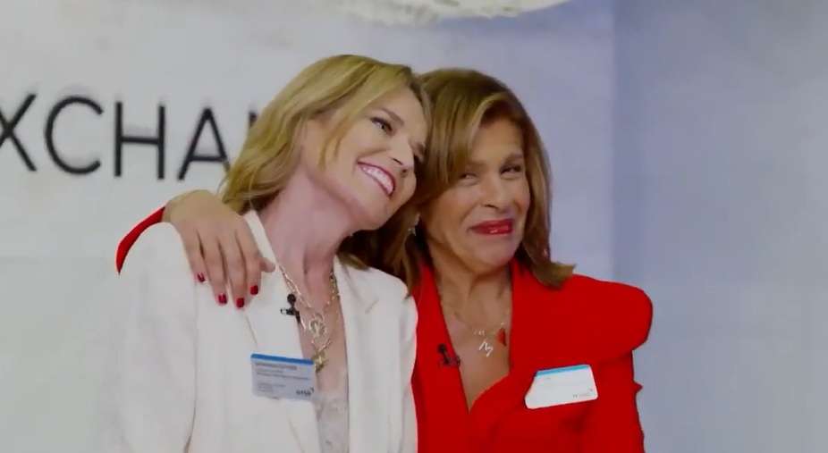 Savannah Guthrie - Hoda Kotb Source: Youtube