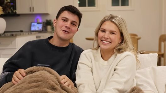 Travis Clark—Katie Bates—Bringing Up Bates - Youtube