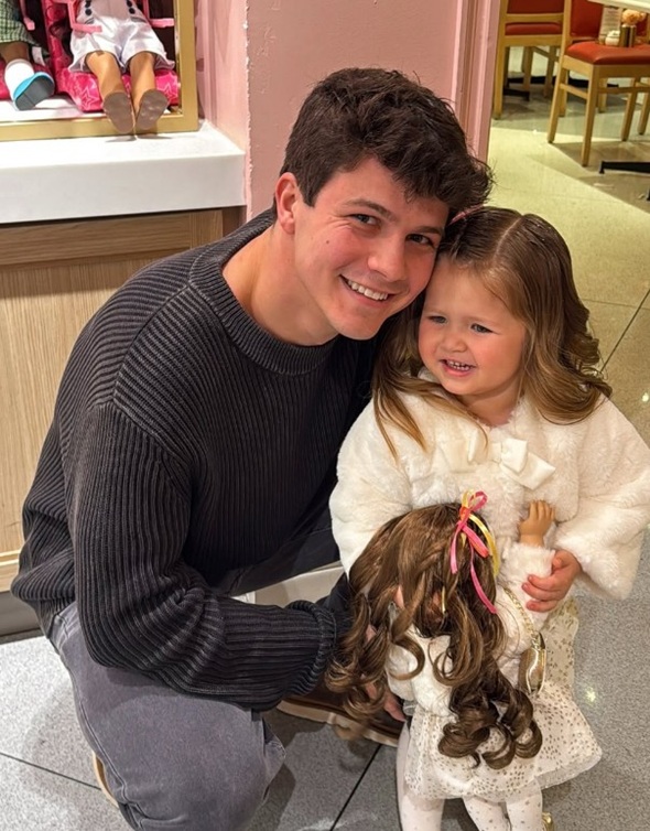 Travis Clark - Bringing Up Bates - Image Source: Instagram