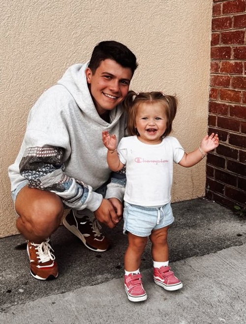 Travis Clark - Bringing Up Bates - Image Source: Instagram