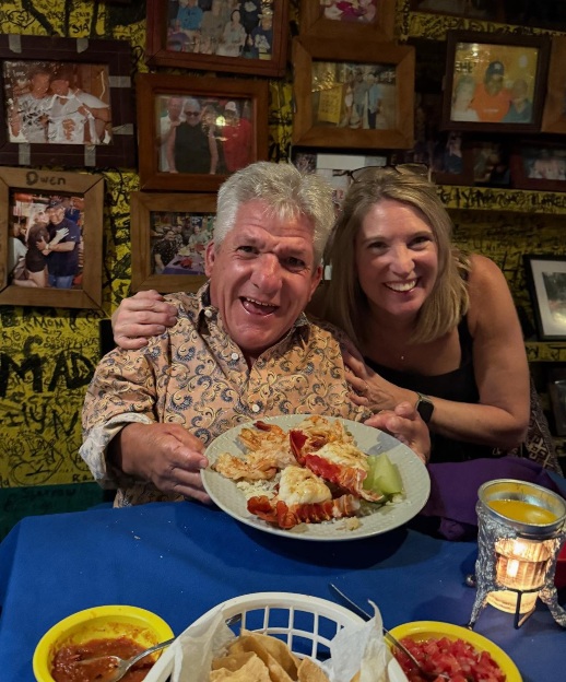 Matt Roloff - Cabo Waitress - Instagram