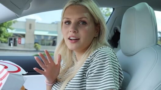 Katie Bates - Bringing Up Bates - Image Source: YouTube
