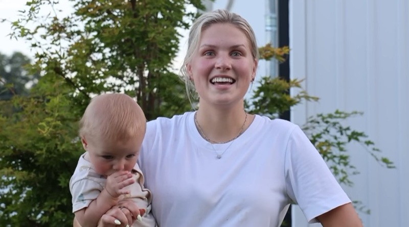 Katie Bates - Bringing Up Bates - Image Source: YouTube